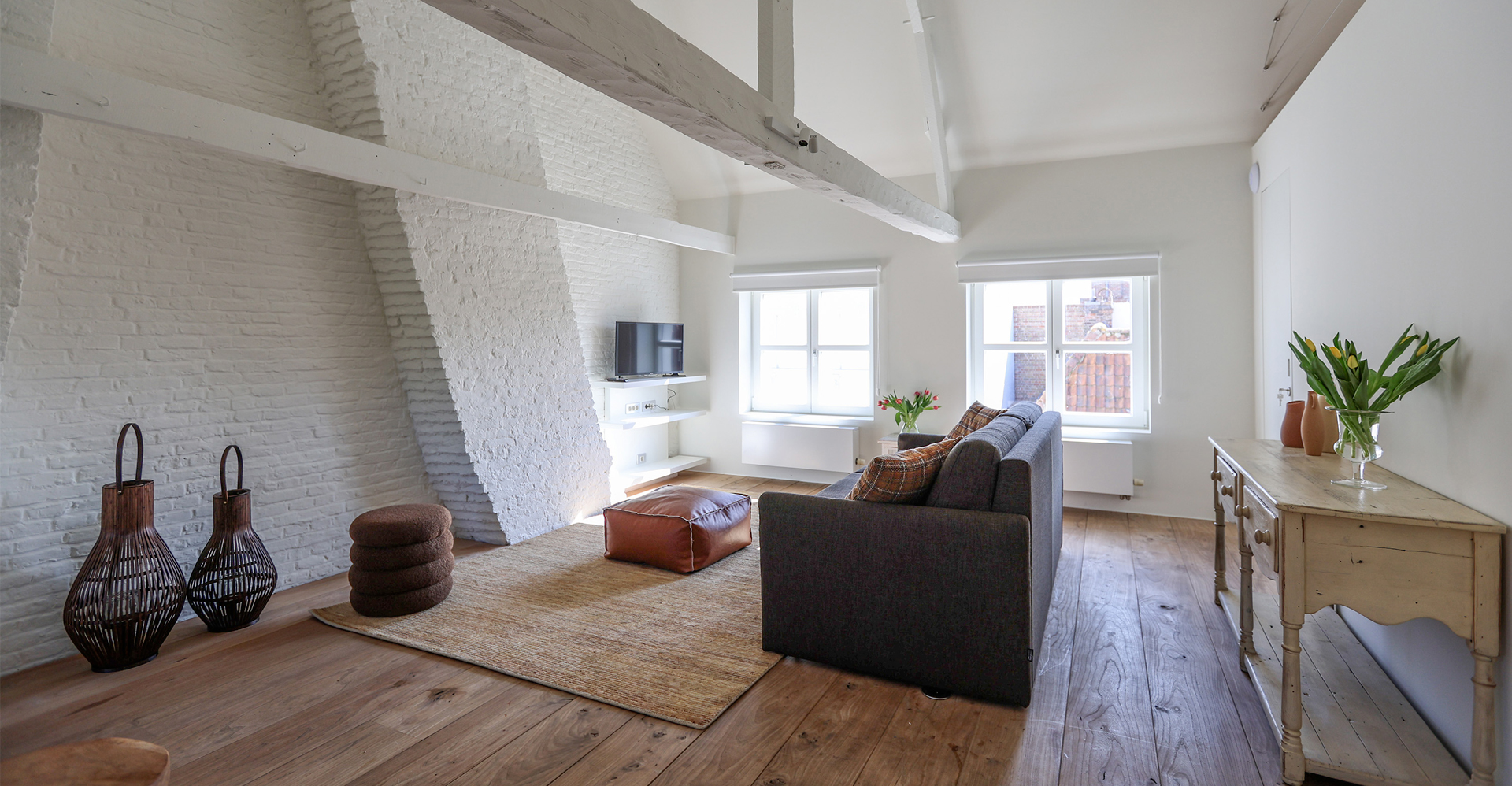 Residence-9-Bruges-rooms-hp-topvisual-001